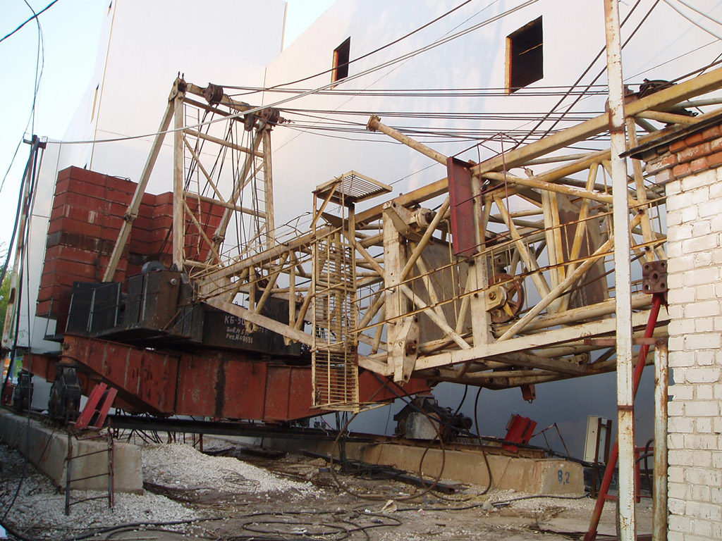 Демонтаж башенных кранов - цена liebherr Демонтаж башенных кранов - цена liebherr